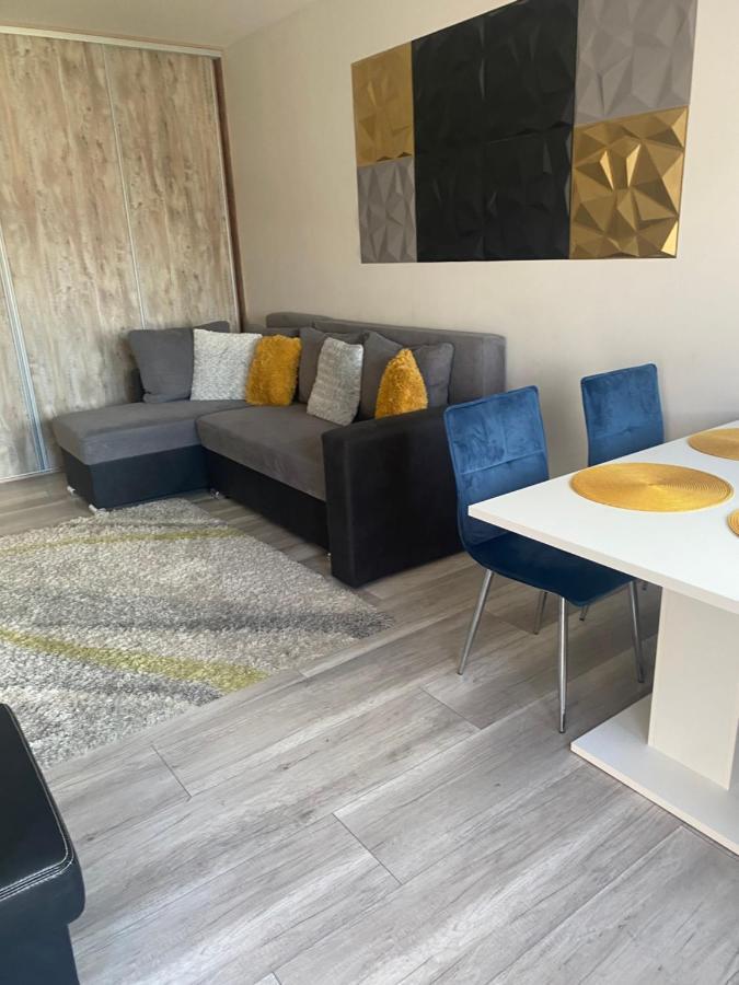 Gabrielle Apartman Hajdúszoboszló Zewnętrze zdjęcie