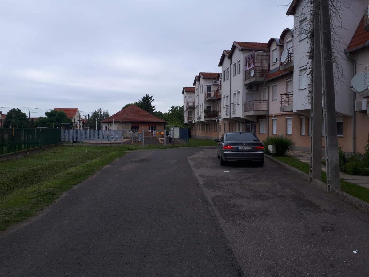 Gabrielle Apartman Hajdúszoboszló Zewnętrze zdjęcie